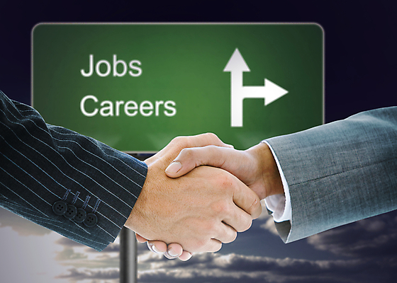 포토 JPG 해외이미지 구름 손 비즈니스 하늘 악수 신체부위 컴퓨터그래픽 디지털 거래 회색 가리킴 인사 비즈니스맨 선택 사인 도로표지판 해외202004 해외포토 자연요소 남자 도로 컬러 컨셉 사람 손짓 그래픽 예절 표지판 직장인 파일형식