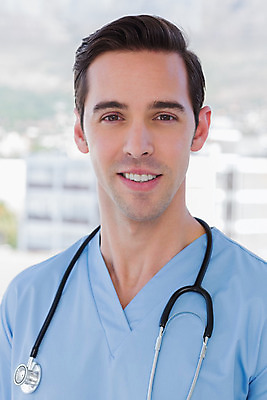 포토 JPG 해외이미지 백인 직업 남자 창문 청진기 직장 실내 병원 한명 서기 20대 간호사 의사 외과 의료성형뷰티 성인남자한명만 해외202004 해외포토 서양인 1 회사 의학 의료기기 모션 사람 청년 내부 의료진 남자한명만 성인남자만 파일형식