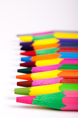 포토 JPG 해외이미지 무료이미지 색연필 사람없음 아웃포커스 컬러풀 오브젝트 해외202004 해외포토 컬러 학용품 촬영기법 파일형식