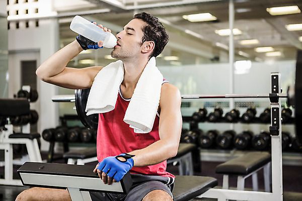 포토 JPG 해외이미지 서양인 외국인 백인 라이프스타일 남자 스포츠 벤치 휴식 실내 건강 피곤 한명 서기 앉기 20대 성인 물 운동복 수건 운동 힘 헬스장 마시기 체육관 성인남자한명만 해외202004 해외포토 자연요소 1 옷 컨셉 의자 모션 사람 인종 청년 내부 생활 위생용품 헬스 남자한명만 성인남자만 파일형식