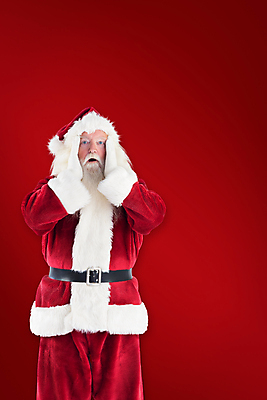 포토 JPG 해외이미지 노년 남자 크리스마스 한명 상반신 앞모습 빨간색 산타클로스 손들기 놀람 충격 노인남자한명만 해외202004 해외포토 1 기념일 감정 뷰포인트 컬러 모션 표정 사람 성인 남자한명만 노인남자만 파일형식