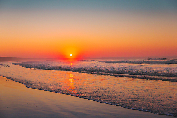 포토 JPG 해외이미지 바다 여행 백그라운드 자연 하늘 풍경 사람없음 야외 빨간색 빛 햇빛 태양 반사 노란색 일출 맑음 일몰 포르투갈 수평선 해외202004 해외포토 자연요소 유럽 컬러 날씨 노을 생태계 파일형식