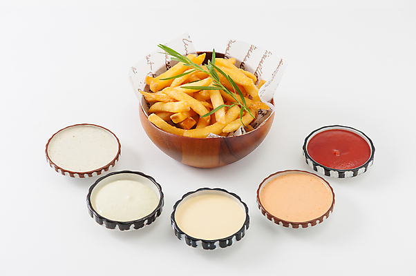 포토 JPG 해외이미지 무료이미지 접시 사람없음 감자튀김 소스 흰배경 소스그릇 해외202004 해외포토 그릇 식기 백그라운드 감자 튀김 흰색 양념 파일형식 무료콘텐츠