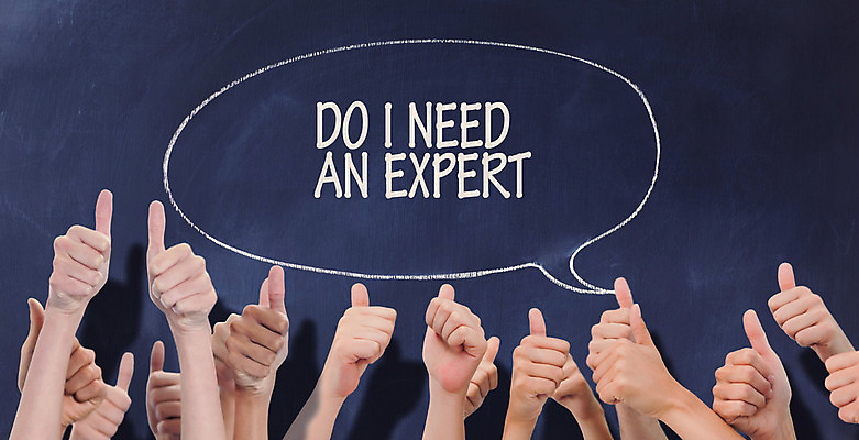 포토 JPG 해외이미지 무료이미지 교육 말풍선 신체부위 칠판 엄지손가락 최고 메시지 질문 심볼 긍정 보여주기 의사소통 해외202004 해외포토 컨셉 손가락 모션 사람 파일형식 무료콘텐츠