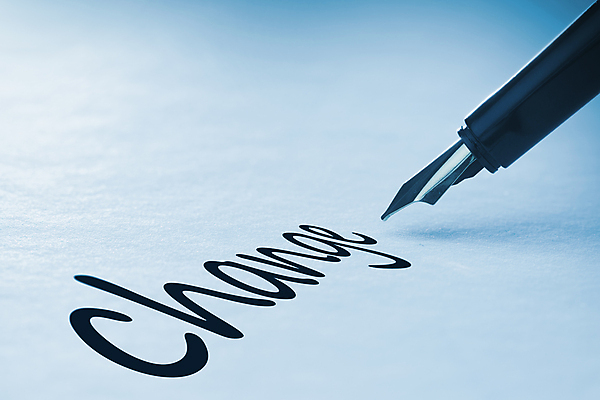 포토 JPG 해외이미지 종이 텍스트 사람없음 단어 만년필 성장 기록 변화 페이지 진행 개발 유행어 해외202004 해외포토 문자 컨셉 펜 유행 파일형식