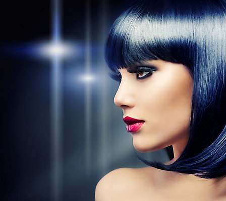 포토 JPG 해외이미지 모델 헤어스타일 여자 얼굴 전등 갈색머리 건강 한명 옆모습 빛 갈색 파티 유행 상점 검은색 어둠 화장품 립스틱 흰색 화려 고급 이발 자르기 피부 광택 샴푸 돌봄 스타일링 앞머리 완벽 직진 의료성형뷰티 스타일 쓰다듬기 해외202004 관능적 해외포토 1 뷰포인트 컬러 컨셉 모션 조명 사람 이벤트 신체부위 위생용품 뷰티 파일형식