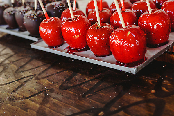 포토 JPG 해외이미지 무료이미지 디저트 사탕 사람없음 막대기 달콤 정크푸드 사과 해외202004 해외포토 음식 과일 맛 파일형식