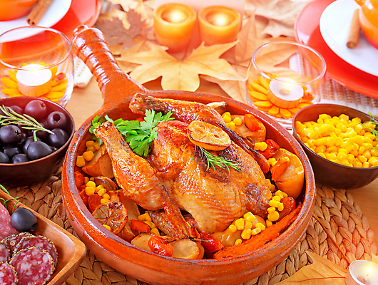 포토 JPG 해외이미지 무료이미지 탁자 기념 요리 사람없음 저녁식사 가을 통구이 추수감사절 칠면조구이 칠면조요리 해외202004 해외포토 계절 기독교 음식 가구 식사 바비큐 구이 파일형식