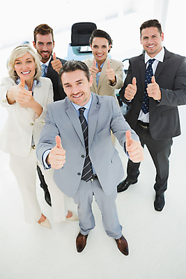 포토 JPG 해외이미지 서양인 외국인 백인 여자 남자 중년 50대 비즈니스 직장 함께함 실내 서기 정장 여러명 20대 성인 30대 사무실 직장인 비즈니스맨 비즈니스우먼 동료 직원 해외202004 해외포토 직업 옷 다수 컨셉 회사 관계 모션 사람 인종 청년 내부 장년 파일형식