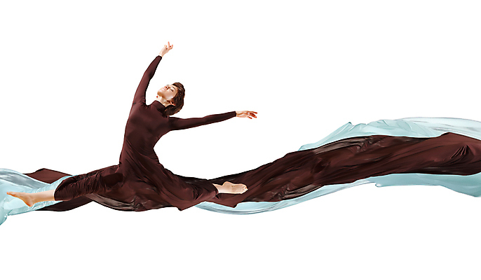 포토 JPG 해외이미지 1 여자 선 스포츠 포즈 이동 모션 새로움 기술 건강 힙합 미술 한명 성인 달리기 운동 파티 유행 점프 댄서 에너지 표현 춤 우아함 묘기 시원함 유연 체육관 디스코 펑키 체조 에어로빅 주인 곡예사 단아함 사춘기 적자 스타일 해외202004 해외포토 직업 음악 컨셉 문화예술 사람 이벤트 파일형식