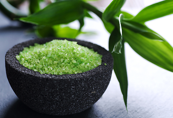 포토 JPG 해외이미지 무료이미지 잎 신체 휴식 건강 사람없음 치료 초록색 스파 마사지 아로마 아로마테라피 입욕소금 해외202004 해외포토 식물 컬러 컨셉 의학 미용용품 소금 테라피 파일형식 무료콘텐츠