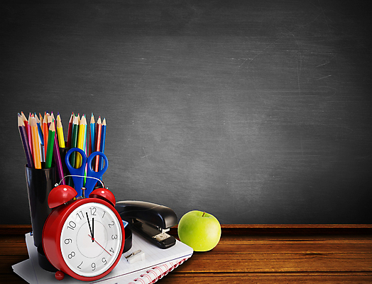 포토 JPG 해외이미지 무료이미지 교육 백그라운드 패턴 학교 검은배경 문구용품 실내 사람없음 연필 칠판 자명종 사과 스테이플러 연필꽂이 스프링노트 해외202004 해외포토 시계 무늬 과일 학용품 내부 필기구 사무용품 검은색 공책 알람 오브젝트 파일형식 무료콘텐츠