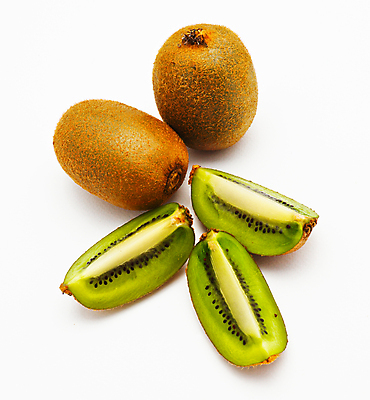 포토 JPG 해외이미지 식물 음식 조각 백그라운드 다이어트 채소 과일 부분 자연 디저트 건강 키위 씨앗 사람없음 초록색 우주 검은색 저녁식사 주스 사막 흰색 신선 원형 달콤 맛 유기농 질감 슬라이스 비타민 내추럴 숙성 채식주의자 해외202004 해외포토 도형 웰빙 음료 컬러 컨셉 식사 생태계 채식 영양소 파일형식