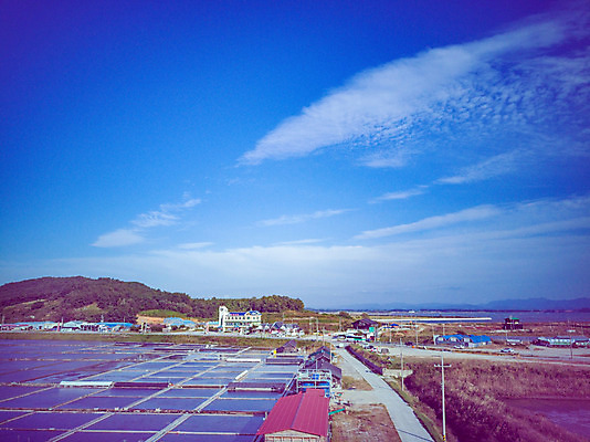 포토 JPG 주간 구름 여행 하늘 한국 풍경 사람없음 야외 하이앵글 가을 항공촬영 곰소염전 국내여행 전경 국내포토 자연요소 계절 아시아 뷰포인트 부안 염전 파일형식 탑뷰