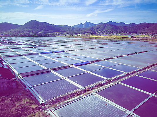 포토 JPG 주간 구름 여행 하늘 한국 풍경 사람없음 야외 하이앵글 가을 항공촬영 곰소염전 국내여행 전경 국내포토 자연요소 계절 아시아 뷰포인트 부안 염전 파일형식 탑뷰