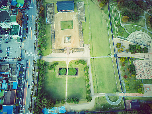 포토 JPG 주간 여행 한국 풍경 사람없음 야외 하이앵글 가을 항공촬영 국내여행 부여 부여정림사지 전경 국내포토 자연요소 계절 아시아 뷰포인트 충청남도 파일형식 탑뷰