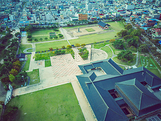 포토 JPG 주간 여행 한국 풍경 사람없음 야외 하이앵글 가을 항공촬영 국내여행 부여 부여정림사지 전경 국내포토 자연요소 계절 아시아 뷰포인트 충청남도 파일형식 탑뷰
