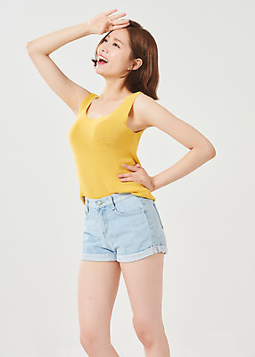 포토 JPG 스튜디오촬영 응시 여자 대학생 허리손 방학 휴가 대학생라이프 실내 한명 서기 미소 누끼 상반신 20대 청년 성인 옆모습 여름 한국인 즐거움 흰배경 여대생 성인여자한명만 국내포토 1 학생 라이프스타일 시선 계절 감정 뷰포인트 포즈 백그라운드 모션 표정 사람 동양인 내부 흰색 여자한명만 성인여자만 파일형식