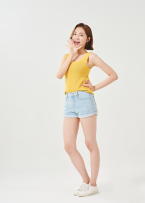 포토 JPG 스튜디오촬영 전신 여자 대학생 허리손 반바지 방학 휴가 대학생라이프 실내 한명 서기 미소 누끼 손짓 20대 청년 성인 여름 외침 한국인 즐거움 흰배경 여대생 성인여자한명만 국내포토 1 학생 라이프스타일 계절 감정 포즈 백그라운드 바지 모션 표정 사람 동양인 내부 소리 흰색 여자한명만 성인여자만 파일형식