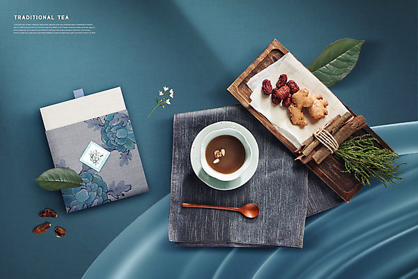 PSD 편집이미지 백그라운드 잎 생각 나뭇잎 따뜻함 사람없음 파란색 고급 차 전통차 찻잔 대추 패키지 생강 나무숟가락 나무도마 수정과 시나몬 카피스페이스 이미지편집 식물 음료 컬러 컨셉 채소 잔 도마 목재 차_음료 숟가락 공백 파일형식