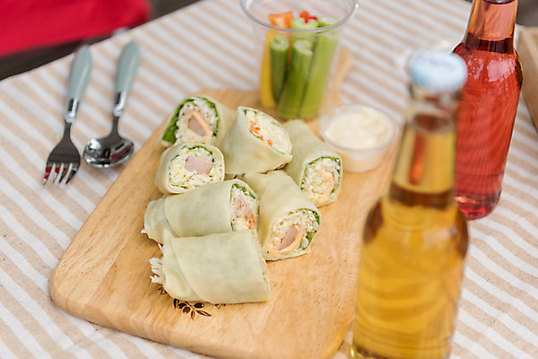 포토 JPG 주간 빵 여행 휴가 휴식 맥주 사람없음 야외 여름 치킨 안주 즐거움 강원도 국내포토 자연요소 계절 감정 음식 컨셉 주류 한국 닭고기요리 파일형식