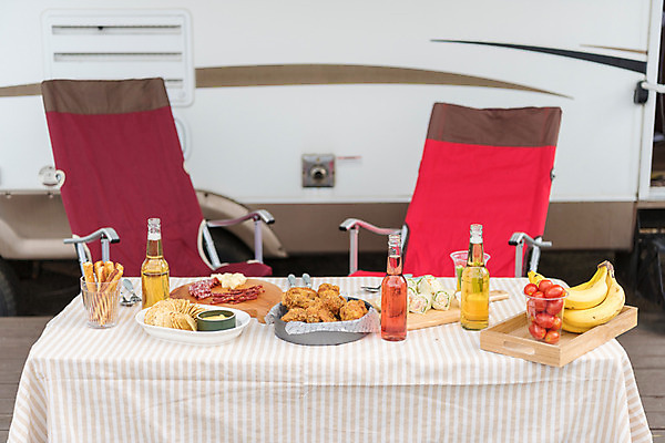 포토 JPG 주간 여행 과일 휴가 휴식 치즈 맥주 사람없음 야외 여름 치킨 안주 즐거움 강원도 나초 육포 국내포토 자연요소 계절 감정 음식 컨셉 유제품 주류 한국 닭고기요리 파일형식