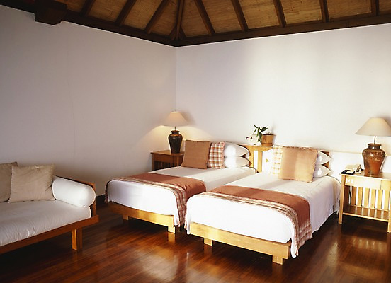 포토 화분 가구 쿠션 호텔 리조트 조명 실내 사람없음 관광지 소파 침실 침대 스탠드 휴양지 객실 국내포토 여행 생활용품 의자 숙소 내부 장소 파일형식