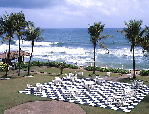 포토 JPG 주간 해외풍경 해외 공원 아시아 파도 바다 외국문화 의자 탁자 풍경 해변 사람없음 야외 가로 관광지 세계 야자수 스리랑카 국내포토 자연요소 나무 공공시설 나라 문화 여행 가구 파일형식