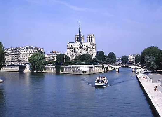 포토 JPG 주간 나무 구름 해외풍경 해외 건축물 건축 유럽 교통 수상교통 요트 하늘 유럽건축 풍경 사람없음 야외 건물 가로 관광지 강 세계 프랑스 도시 파리_프랑스 선박 국내포토 자연요소 식물 나라 교통수단 여행 배_교통 서양건축 파일형식