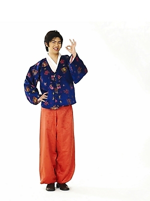 포토 JPG 스튜디오촬영 전신 한국전통 전통 명절 남자 남학생 포즈 청소년 한명 누끼 사람 손짓 10대 한국인 OK 전통의상 한복 남자만 남자한명만 십대만 십대남자만 십대남자한명만 국내포토 1 학생 기념일 모션 한국 실내 동양인 파일형식