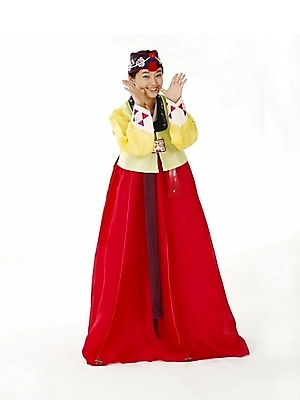 포토 JPG 스튜디오촬영 전신 한국전통 전통 여학생 여자 명절 포즈 청소년 한명 누끼 사람 10대 한국인 전통의상 한복 여자만 여자한명만 십대만 십대여자만 십대여자한명만 국내포토 1 학생 기념일 한국 실내 동양인 파일형식