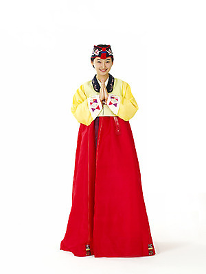 포토 JPG 스튜디오촬영 전신 한국전통 전통 여학생 여자 명절 포즈 청소년 한명 누끼 사람 10대 한국인 기도 전통의상 한복 여자만 여자한명만 십대만 십대여자만 십대여자한명만 국내포토 1 학생 기념일 한국 실내 동양인 파일형식