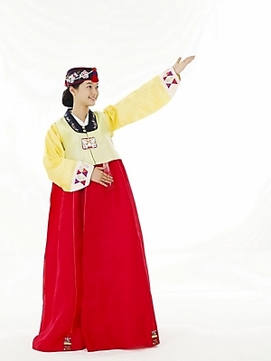 포토 JPG 스튜디오촬영 전신 한국전통 전통 여학생 여자 명절 포즈 청소년 안내 한명 누끼 사람 10대 한국인 전통의상 한복 알림 여자만 여자한명만 십대만 십대여자만 십대여자한명만 국내포토 1 학생 기념일 한국 실내 동양인 파일형식