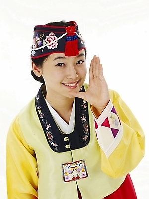 포토 JPG 스튜디오촬영 한국전통 전통 여학생 여자 명절 포즈 부분 청소년 한명 누끼 사람 손짓 상반신 10대 외침 한국인 전통의상 한복 여자만 여자한명만 십대만 십대여자만 십대여자한명만 국내포토 1 학생 기념일 모션 한국 실내 동양인 소리 파일형식