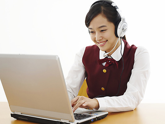 포토 JPG 스튜디오촬영 학생 여학생 여자 교육 과학 부분 청소년 고등학생 정보통신 한명 사람 상반신 10대 노트북 컴퓨터 스쿨라이프 헤드폰 헤드셋 한국인 책상 교육방송 온라인강의 인터넷교육 여자만 여자한명만 십대만 십대여자만 십대여자한명만 원격수업 국내포토 1 라이프스타일 음향기기 가구 통신 학교 실내 동양인 전자제품 정보 강의 원격 파일형식 언택트