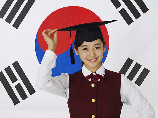 포토 JPG 스튜디오촬영 학생 여학생 여자 교육 교복 나라 학사모 졸업 부분 청소년 고등학생 한명 사람 이벤트 상반신 10대 스쿨라이프 한국인 국기 태극기 인재 여자만 여자한명만 십대만 십대여자만 십대여자한명만 국내포토 모자_잡화 1 라이프스타일 옷 학교 실내 동양인 파일형식