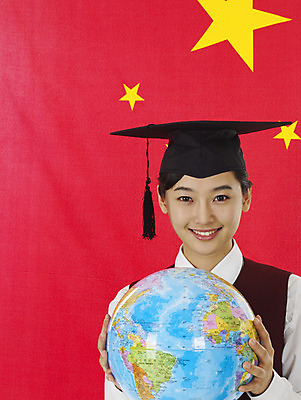 포토 JPG 스튜디오촬영 학생 여학생 여자 교육 교복 나라 학사모 졸업 부분 청소년 고등학생 한명 사람 이벤트 상반신 10대 지구본 스쿨라이프 한국인 오성홍기 인재 여자만 여자한명만 십대만 십대여자만 십대여자한명만 국내포토 모자_잡화 1 라이프스타일 옷 학교 실내 동양인 중국 국기 파일형식