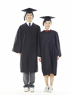 포토 JPG 스튜디오촬영 전신 학생 여학생 여자 교육 남자 남학생 학사모 졸업 고등학생 누끼 사람 이벤트 두명 10대 친구 스쿨라이프 한국인 졸업가운 십대만 국내포토 모자_잡화 라이프스타일 학교 관계 청소년 실내 동양인 가운 파일형식