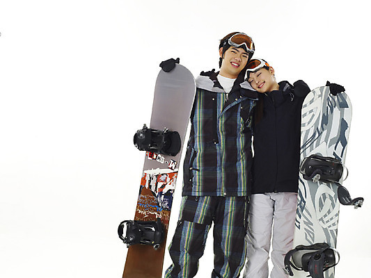 포토 JPG 스튜디오촬영 커플 여학생 여자 남자 남학생 스포츠 겨울 부분 레저 겨울스포츠 고글 누끼 사람 상반신 두명 10대 레포츠 친구 장비 한국인 스노우보드 십대만 국내포토 학생 계절 관계 청소년 실내 동양인 보드_스포츠 파일형식