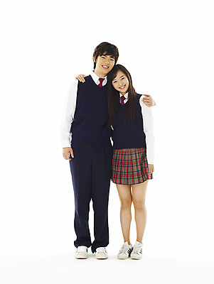 포토 JPG 스튜디오촬영 전신 학생 커플 여학생 여자 교육 남자 교복 남학생 포즈 청소년 고등학생 사랑 누끼 사람 두명 10대 친구 스쿨라이프 우정 한국인 십대만 국내포토 라이프스타일 옷 감정 학교 관계 실내 동양인 파일형식