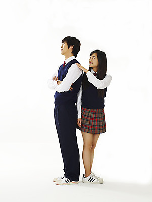 포토 JPG 스튜디오촬영 전신 학생 커플 여학생 여자 교육 남자 교복 남학생 포즈 청소년 고등학생 사랑 누끼 사람 두명 10대 친구 스쿨라이프 우정 한국인 십대만 국내포토 라이프스타일 옷 감정 학교 관계 실내 동양인 파일형식