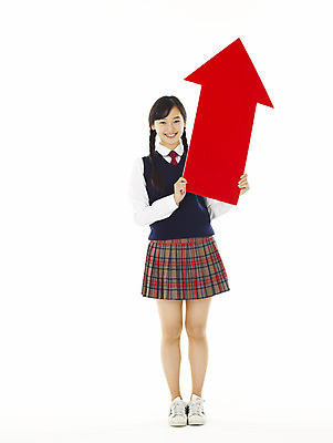 포토 JPG 스튜디오촬영 전신 학생 여학생 여자 교육 교복 화살표 청소년 고등학생 한명 서기 미소 웃음 누끼 사람 10대 스쿨라이프 한국인 발전 방향 상승 성적 긍정적 업그레이드 여자만 여자한명만 십대만 십대여자만 십대여자한명만 국내포토 1 라이프스타일 옷 감정 컨셉 학교 모션 실내 표정 동양인 파일형식