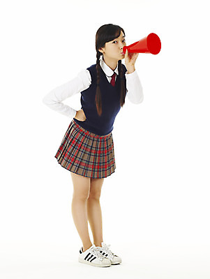 포토 JPG 스튜디오촬영 전신 학생 여학생 여자 교육 교복 청소년 고등학생 안내 한명 서기 누끼 사람 10대 스쿨라이프 확성기 한국인 알림 여자만 여자한명만 십대만 십대여자만 십대여자한명만 소식_알림 국내포토 1 라이프스타일 옷 컨셉 학교 모션 실내 동양인 파일형식