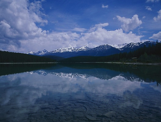 포토 JPG 주간 구름 해외풍경 호수 외국문화 캐나다 북아메리카 자연 하늘 산 풍경 사람없음 야외 관광지 눈 피라미드호수 국내포토 자연요소 해외 문화 여행 날씨 아메리카 생태계 파일형식