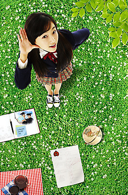 PSD 편집 편집이미지 여학생 여자 교육 커피 청소년 고등학생 나뭇잎 한명 사람 초원 10대 책 지구본 시험 커피잔 합성 무당벌레 시험지 만점 백점 시험문제 진로 여자만 여자한명만 십대만 십대여자만 십대여자한명만 이미지편집 1 학생 음료 곤충 잎 잔 문제 점수 파일형식