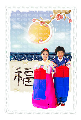 전신 PSD 나무 구름 템플릿 문자 문양 여자 남자 어린이 카드템플릿 근하신년 새해 서기 사람 소녀 소년 두명 담장 태양 전통문양 한자 전통의상 한복 연하장 청사초롱 매화 합성 매화나무 어린이만 기와담장 이미지템플릿 카드프레임 자연요소 식물 한국전통 전통 꽃 모션 카드_감사 프레임 기와 초롱 파일형식