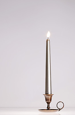 포토 JPG 스튜디오촬영 계절 기념일 백그라운드 크리스마스장식 크리스마스 겨울 초 촛불 크리스마스용품 실내 사람없음 장식 오브젝트 촛대 국내포토 이벤트 내부 용품 파일형식