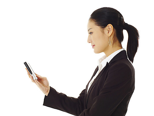 포토 JPG 스튜디오촬영 모델 여자 포즈 비즈니스 실내 한명 서기 누끼 사람 동양인 정장 손짓 상반신 20대 성인 옆모습 컴퓨터 한국인 직장인 비즈니스우먼 휴대용 검색 PDA 탐색 여자만 여자한명만 성인여자만 청년만 청년여자만 성인한명만 청년여자한명만 성인여자한명만 성인만 국내포토 직업 1 옷 뷰포인트 모션 인종 청년 내부 전자제품 오브젝트 파일형식