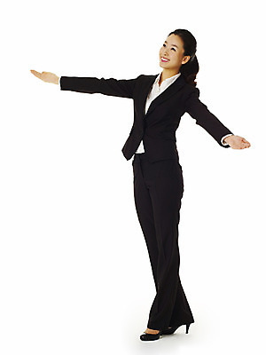 포토 JPG 스튜디오촬영 전신 모델 여자 포즈 비즈니스 팔벌리기 실내 한명 서기 미소 웃음 누끼 사람 동양인 정장 손짓 20대 성인 한국인 직장인 비즈니스우먼 양팔 여자만 여자한명만 성인여자만 청년만 청년여자만 성인한명만 청년여자한명만 성인여자한명만 성인만 국내포토 직업 1 옷 모션 표정 인종 청년 내부 파일형식