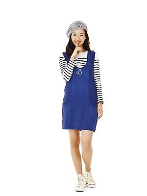 포토 JPG 스튜디오촬영 전신 모델 모자 라이프스타일 원피스 여자 포즈 장신구 손가락 모션 실내 한명 미소 웃음 누끼 사람 동양인 손짓 이벤트 20대 성인 앞모습 장식 캐주얼 한국인 검지손가락 쉿 조용 베레모 캐주얼원피스 집게손가락 여자만 여자한명만 성인여자만 청년만 청년여자만 성인한명만 청년여자한명만 성인여자한명만 성인만 국내포토 모자_잡화 1 손 잡화 옷 뷰포인트 표정 인종 청년 내부 생활 파일형식